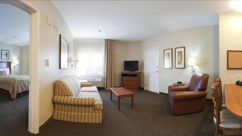 Candlewood Suites Deer Park By Ihg Екстериор снимка