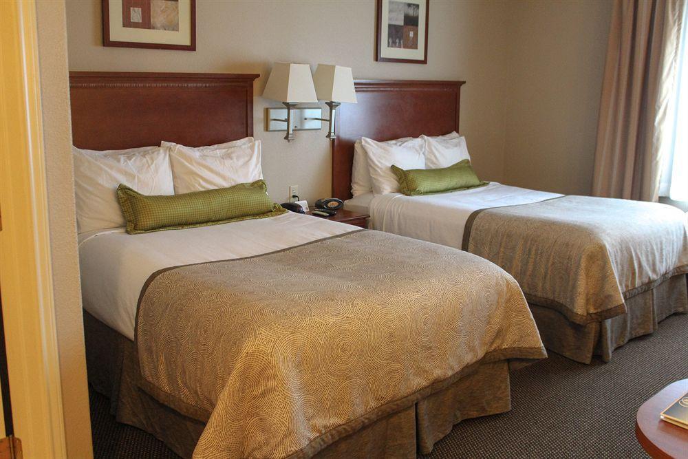 Candlewood Suites Deer Park By Ihg Екстериор снимка
