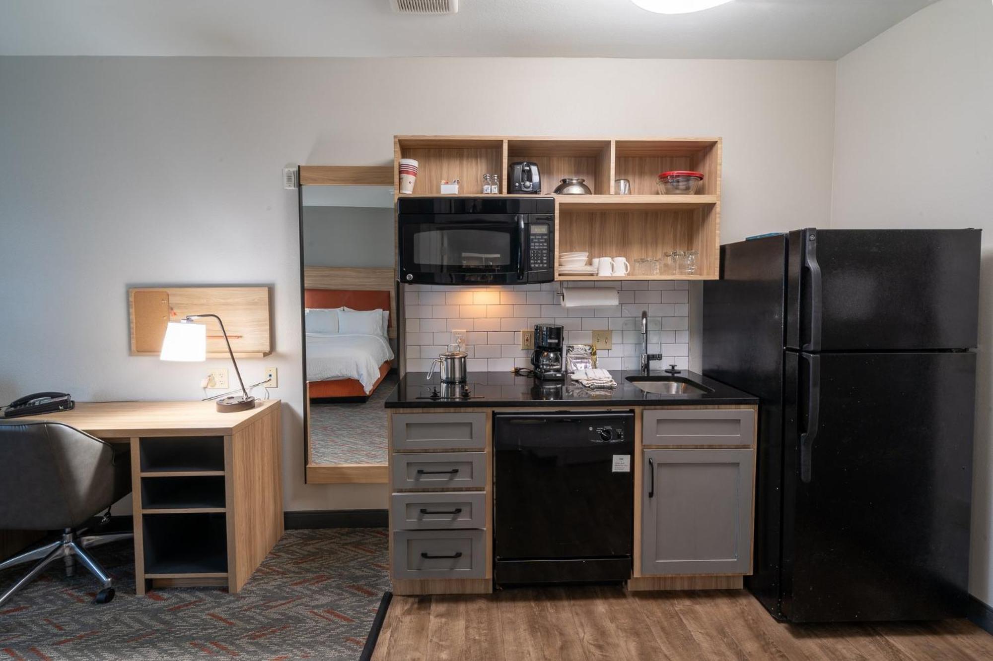 Candlewood Suites Deer Park By Ihg Екстериор снимка