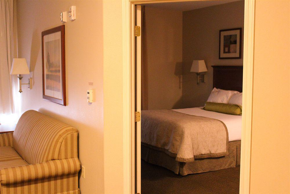 Candlewood Suites Deer Park By Ihg Екстериор снимка